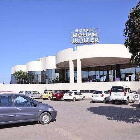 Meuse Jupiter Business And Luxury Hotel Nashik Dış mekan fotoğraf
