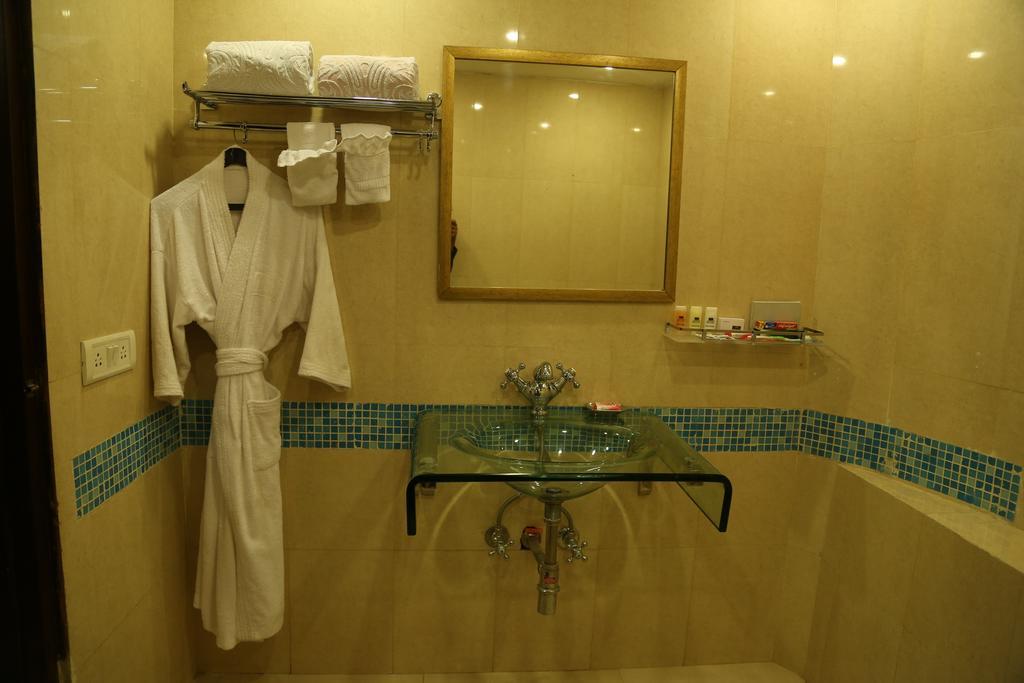 Meuse Jupiter Business And Luxury Hotel Nashik Oda fotoğraf