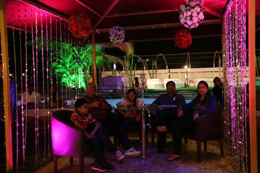 Meuse Jupiter Business And Luxury Hotel Nashik Dış mekan fotoğraf