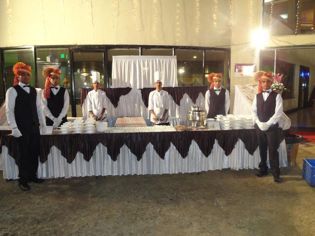 Meuse Jupiter Business And Luxury Hotel Nashik Dış mekan fotoğraf