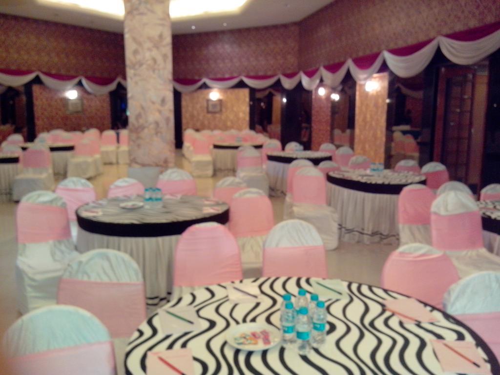 Meuse Jupiter Business And Luxury Hotel Nashik Dış mekan fotoğraf