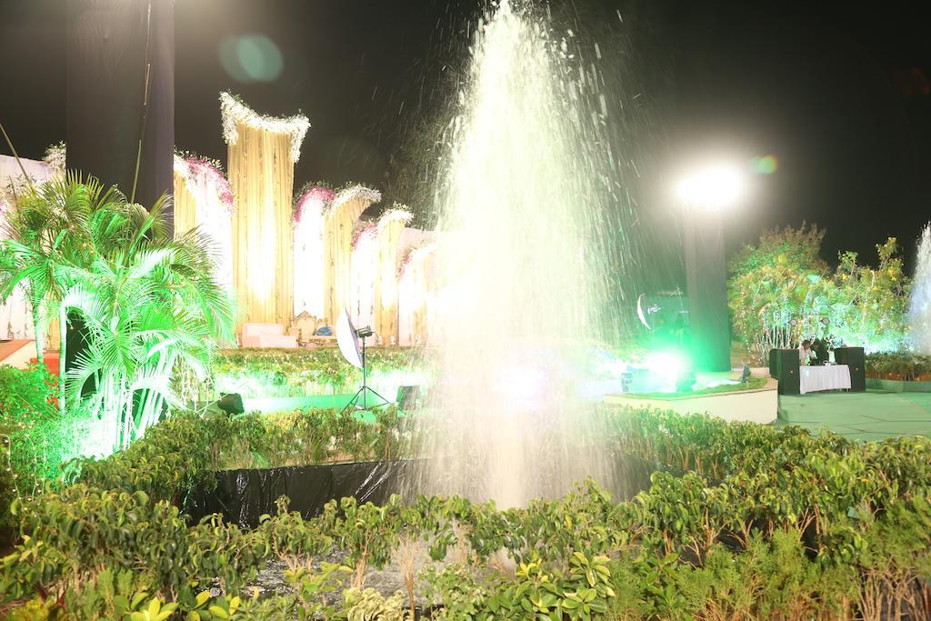Meuse Jupiter Business And Luxury Hotel Nashik Dış mekan fotoğraf