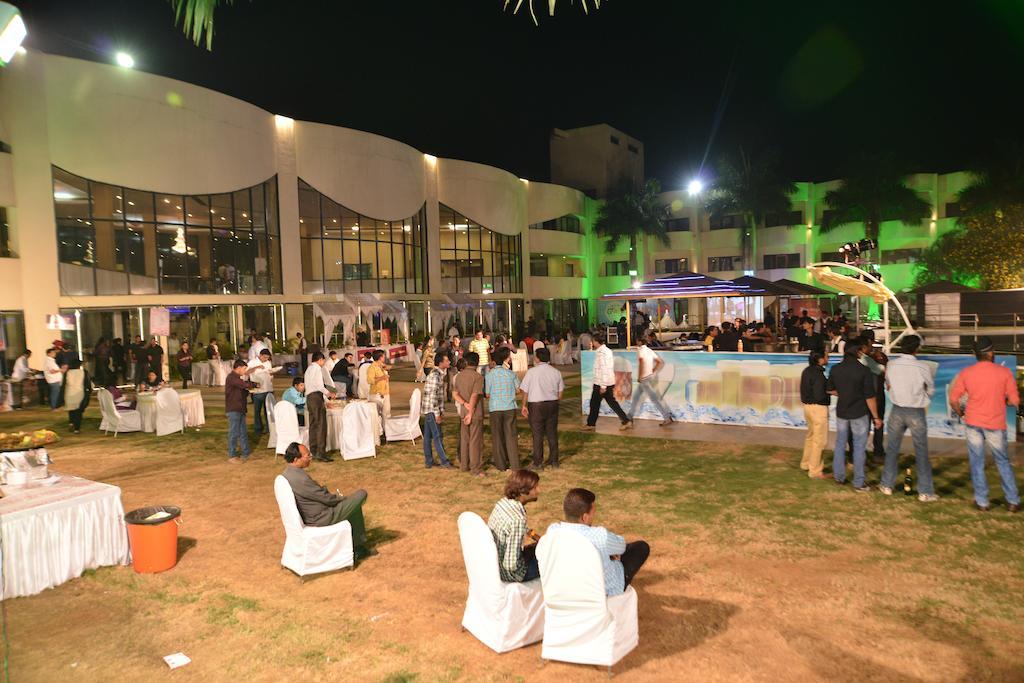 Meuse Jupiter Business And Luxury Hotel Nashik Dış mekan fotoğraf